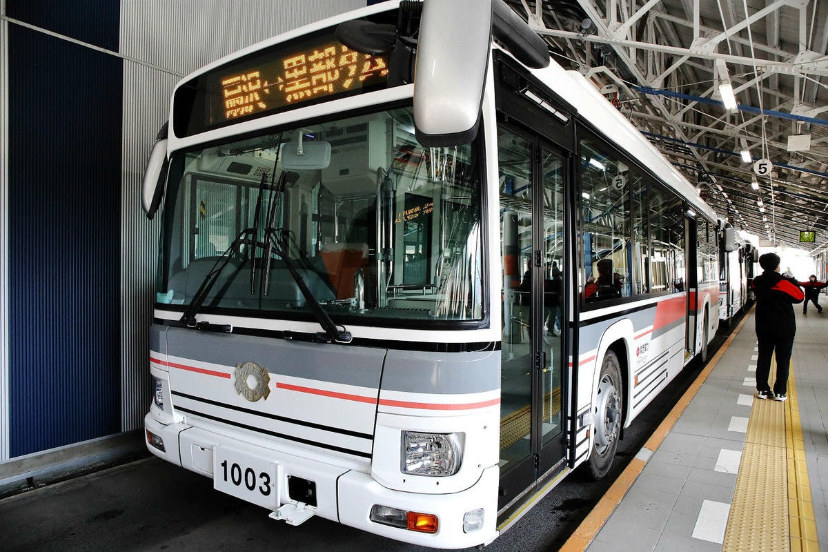立生黑部真是人生必去一次的地方,雪牆絕景、沿途連綿不絶的壯麗