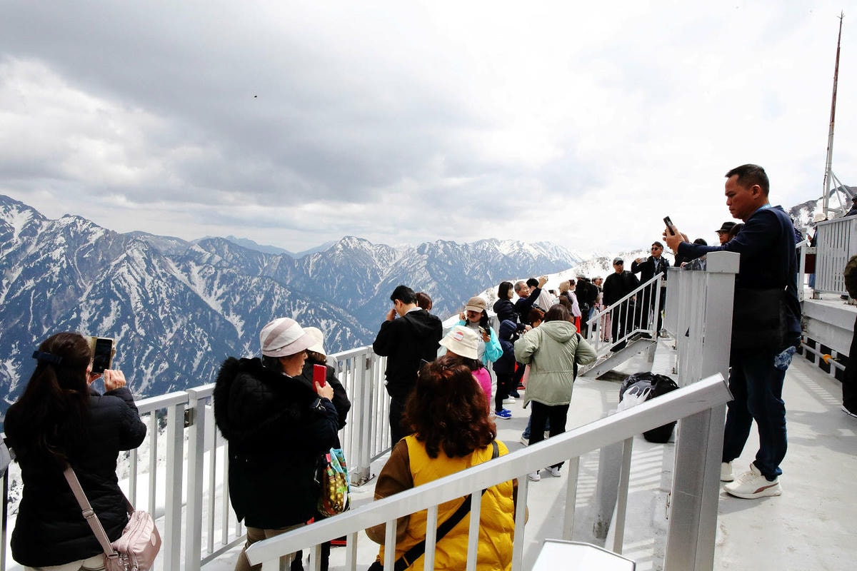 立生黑部真是人生必去一次的地方,雪牆絕景、沿途連綿不絶的壯麗