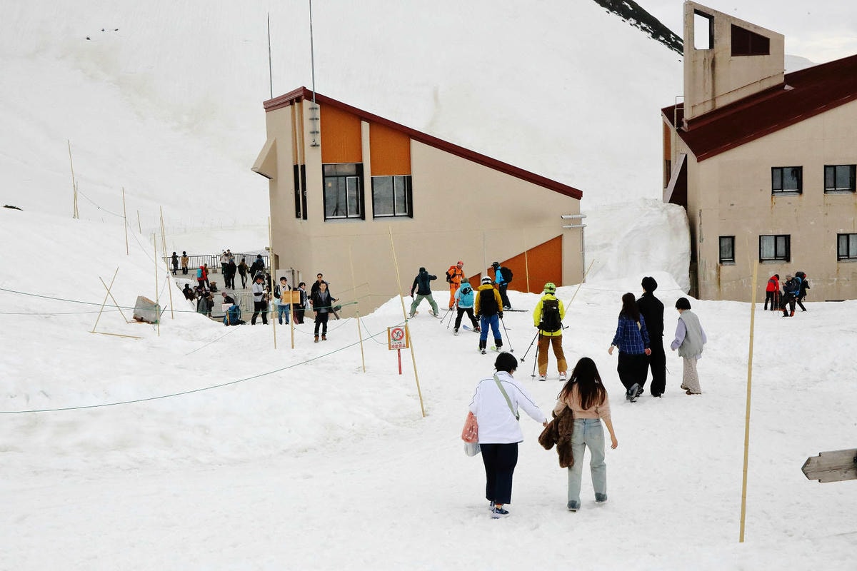 立生黑部真是人生必去一次的地方,雪牆絕景、沿途連綿不絶的壯麗