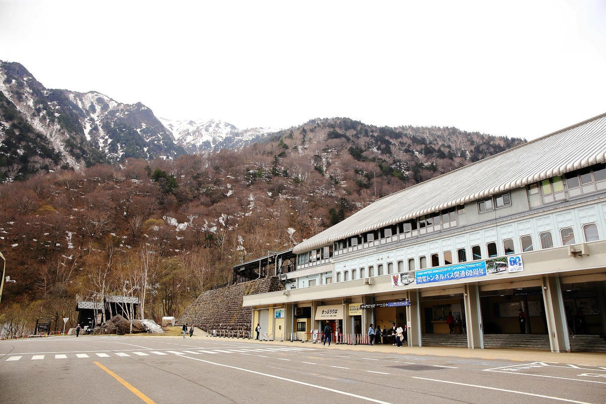 立生黑部真是人生必去一次的地方,雪牆絕景、沿途連綿不絶的壯麗