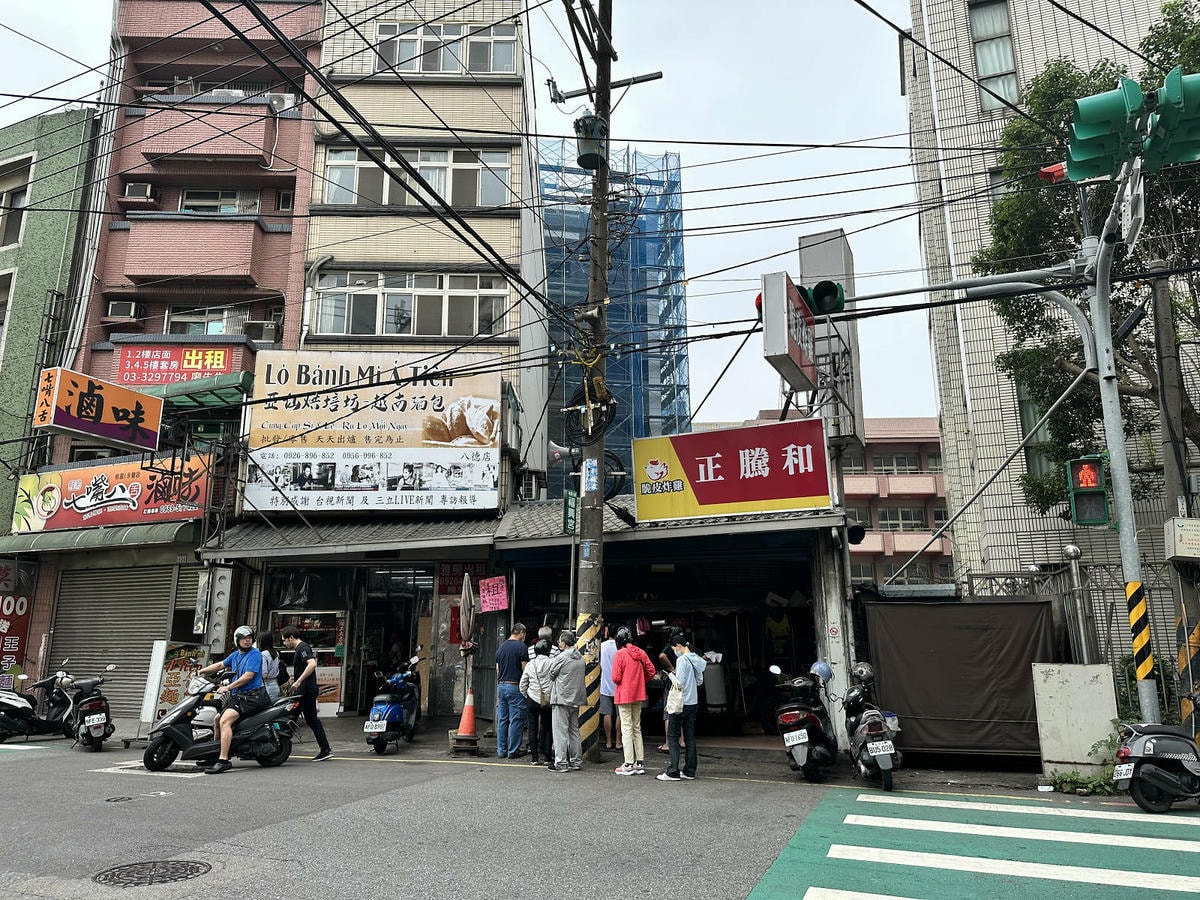 八德「監獄」蛋餅你吃過嗎?一大早排隊也非吃不可!被喻為在地最