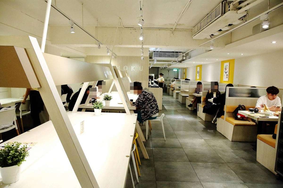 定食8變了!明亮寬敞的空間、每季更新豐盛繽紛的定食,免費湯飯 定食8變了!明亮寬敞的空間、每季更新豐盛繽紛的定食,免費湯飯