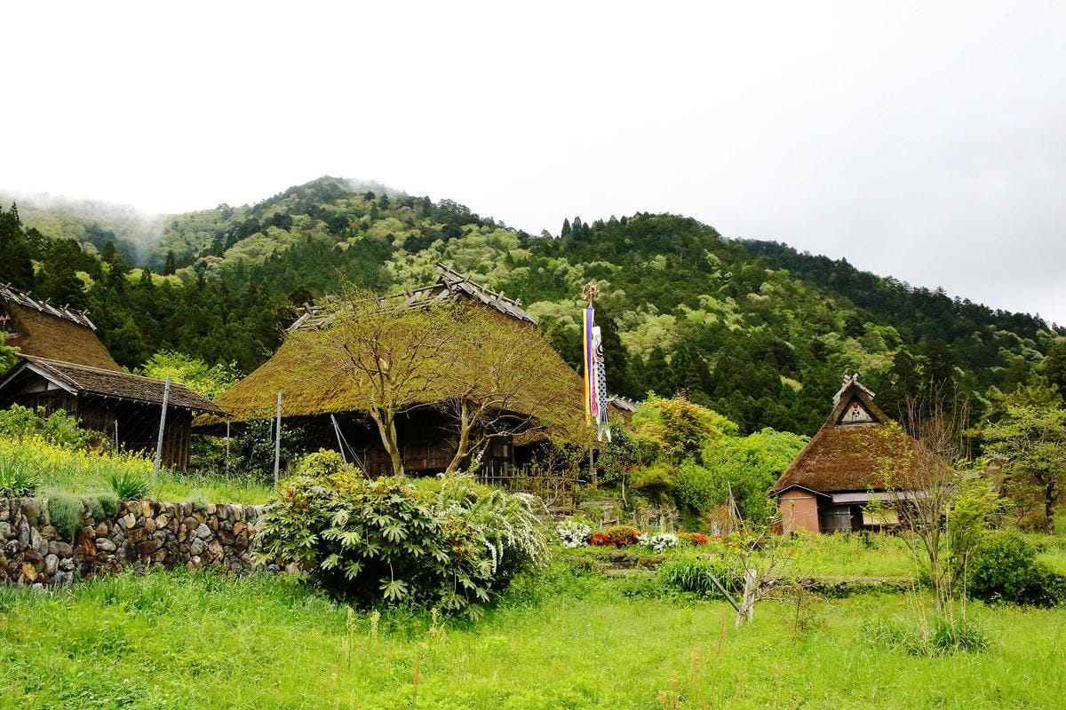 京都秘境-美山茅草屋之里｜美山合掌村，日本三大合掌村之一，被