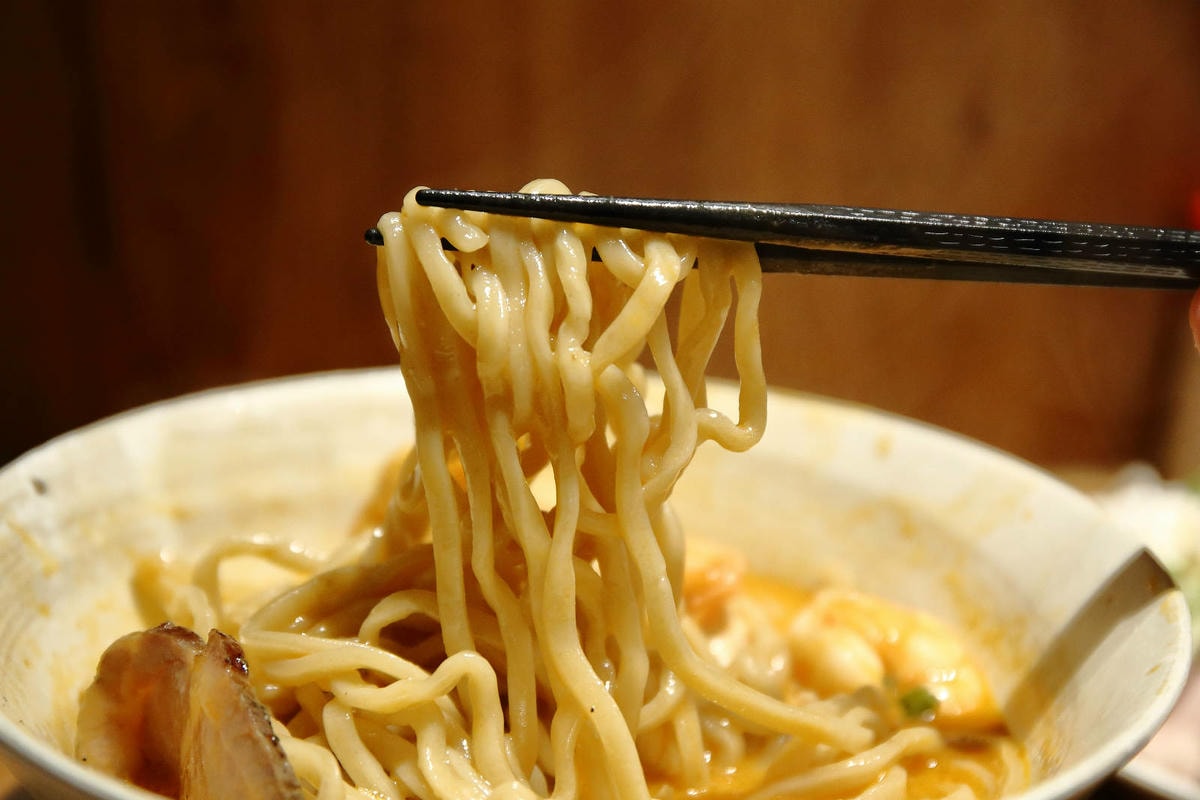 永和新開拉麵店,麵屋有漁永和店主打石斑魚做湯底的魚介系拉麵,