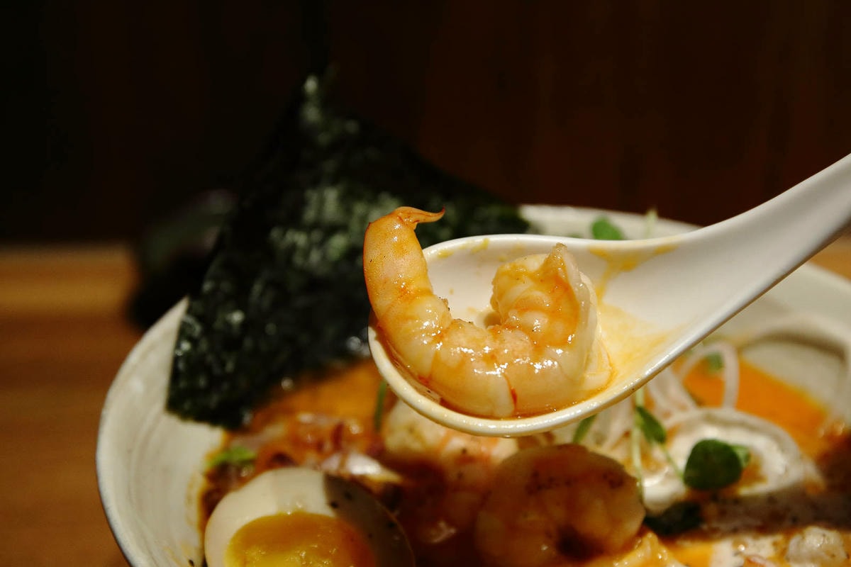 永和新開拉麵店,麵屋有漁永和店主打石斑魚做湯底的魚介系拉麵,