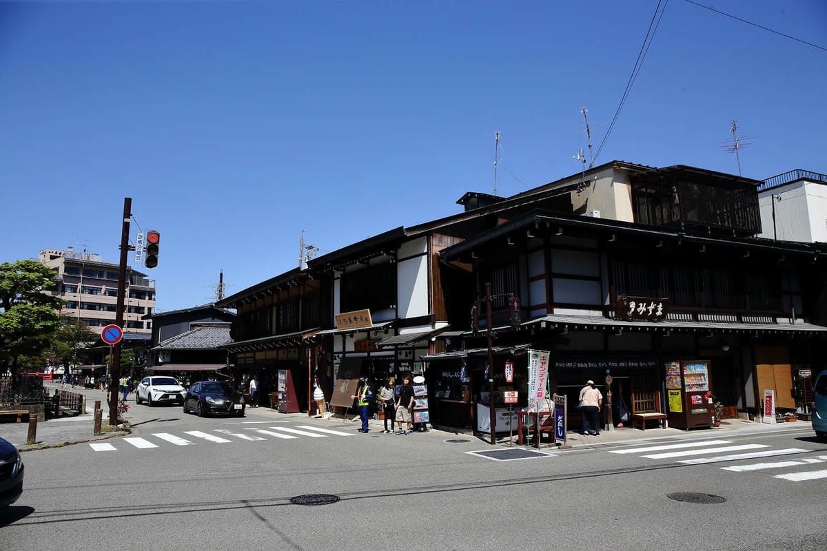 飛驒高山老街上三之町散策,高山老街散策與飛驒牛美食半日遊,老