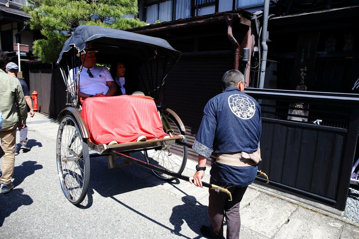 飛驒高山老街上三之町散策,高山老街散策與飛驒牛美食半日遊,老
