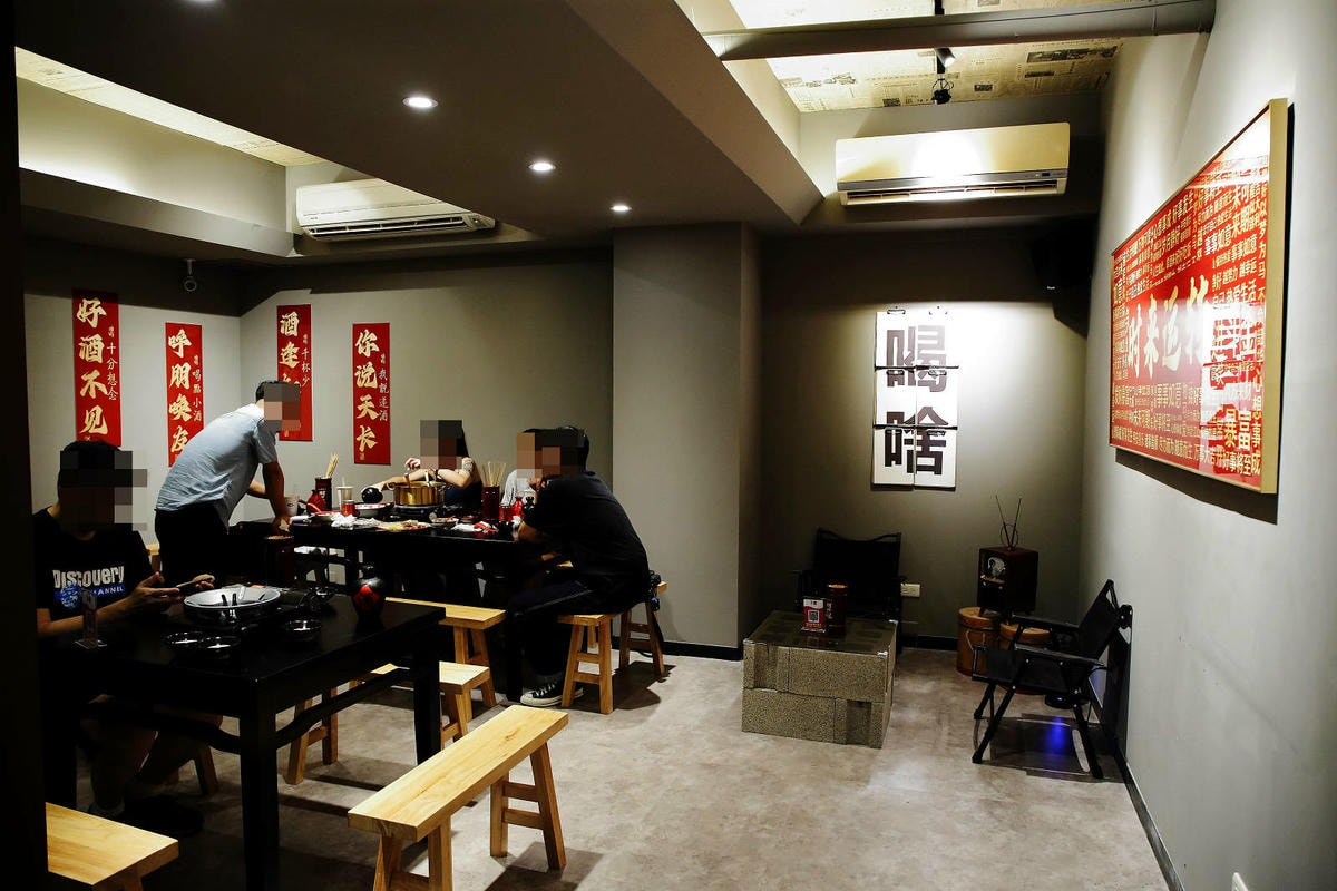 聚面。延吉街新開幕的10元串串香!來自四川最傳統的川味面食與