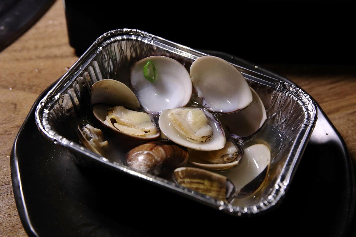 西門町燒肉吃到飽推薦！赤富士日式無煙燒肉鍋物西門店，和牛吃到