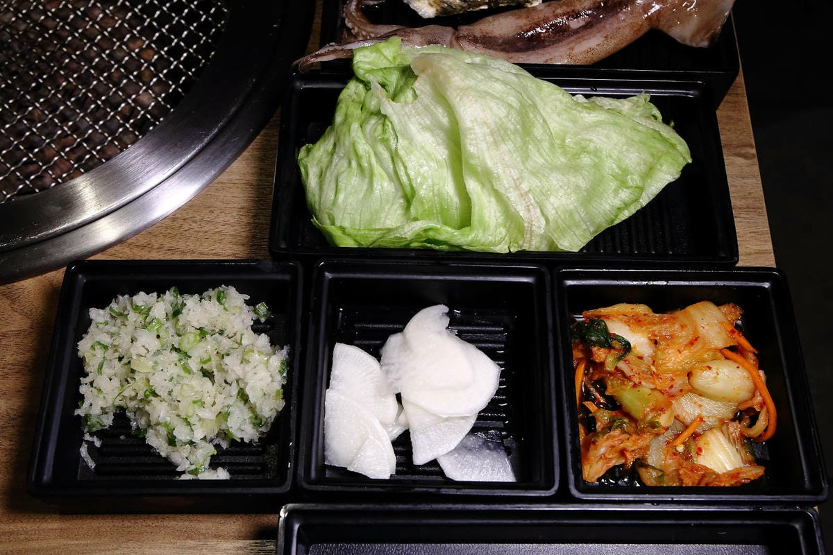 西門町燒肉吃到飽推薦！赤富士日式無煙燒肉鍋物西門店，和牛吃到