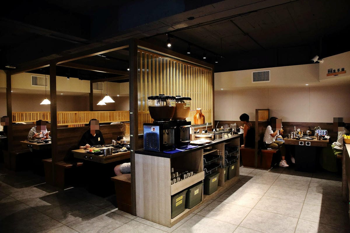 西門町燒肉吃到飽推薦！赤富士日式無煙燒肉鍋物西門店，和牛吃到