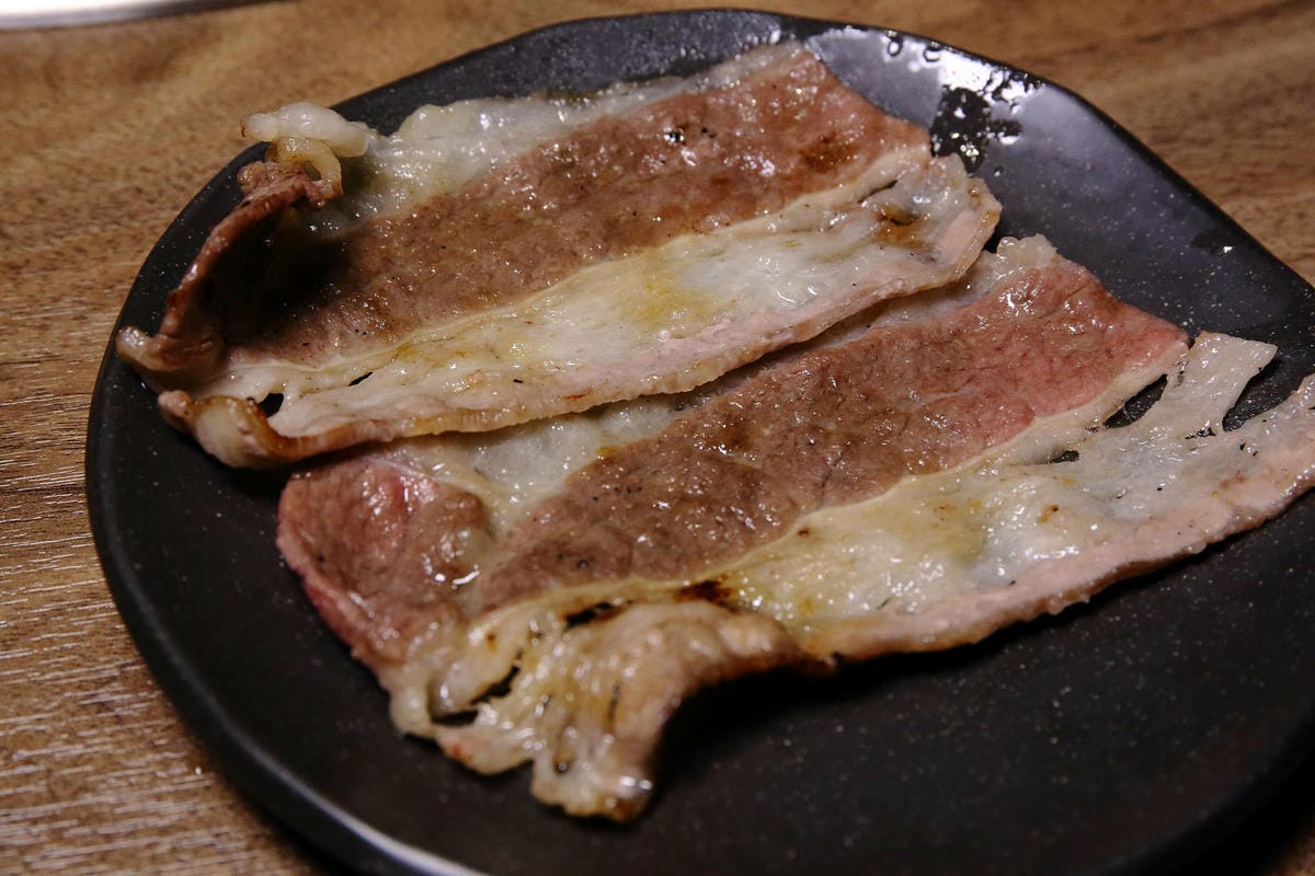 西門町燒肉吃到飽推薦！赤富士日式無煙燒肉鍋物西門店，和牛吃到