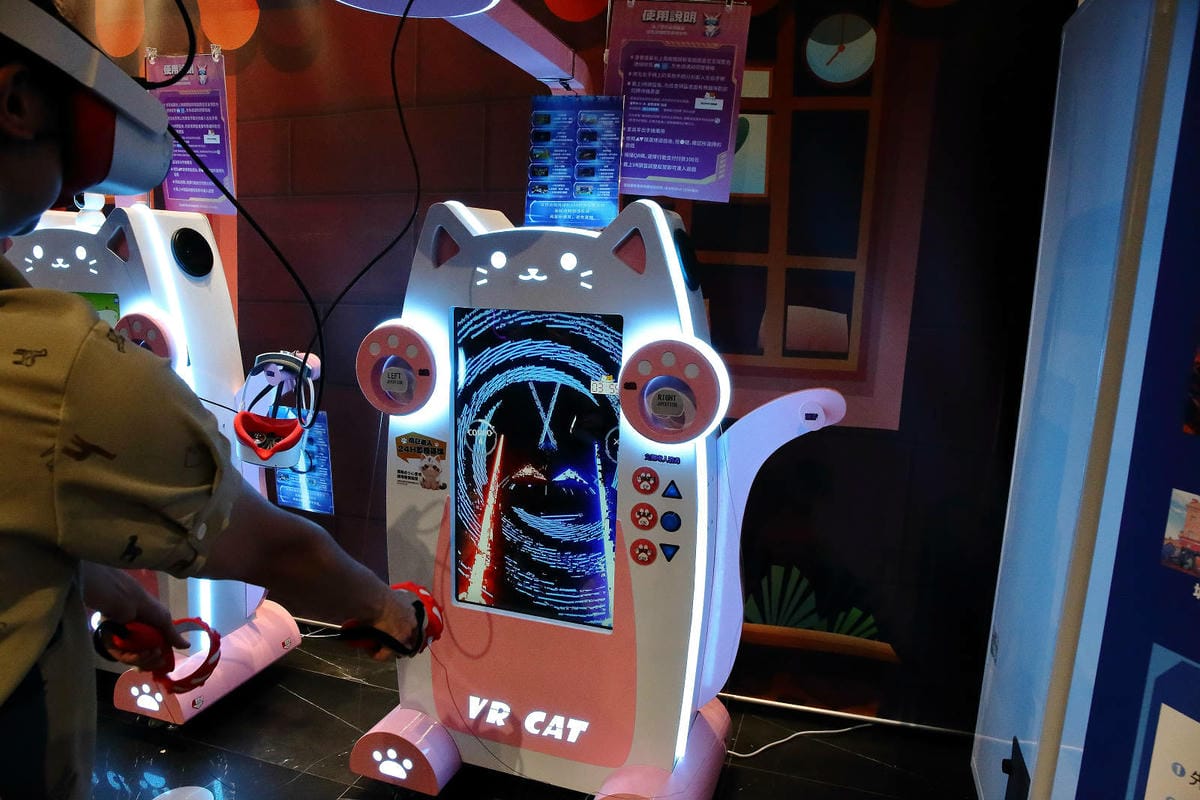 【宏匯廣場必玩】星實境VR CAT,全台首創,暑假最佳吹冷氣 【宏匯廣場必玩】星實境VR CAT,全台首創,暑假最佳吹冷氣