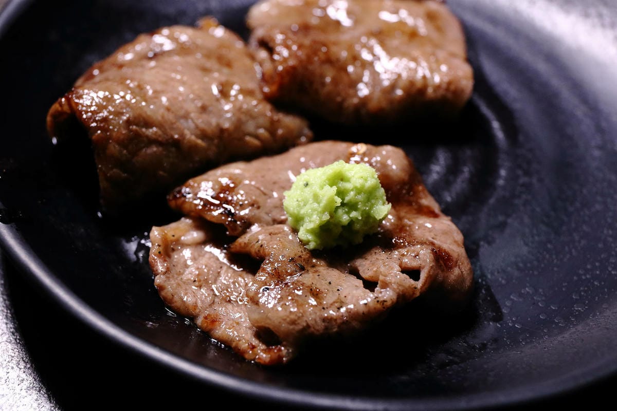 桃園中壢燒肉推薦，潮肉炭火燒肉中壢新生店，CP值超高的和牛吃