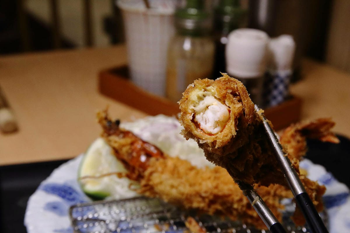 銀座杏子日式豬排，網友票選人氣第一名日式豬排！軟殼蝦與極厚炸