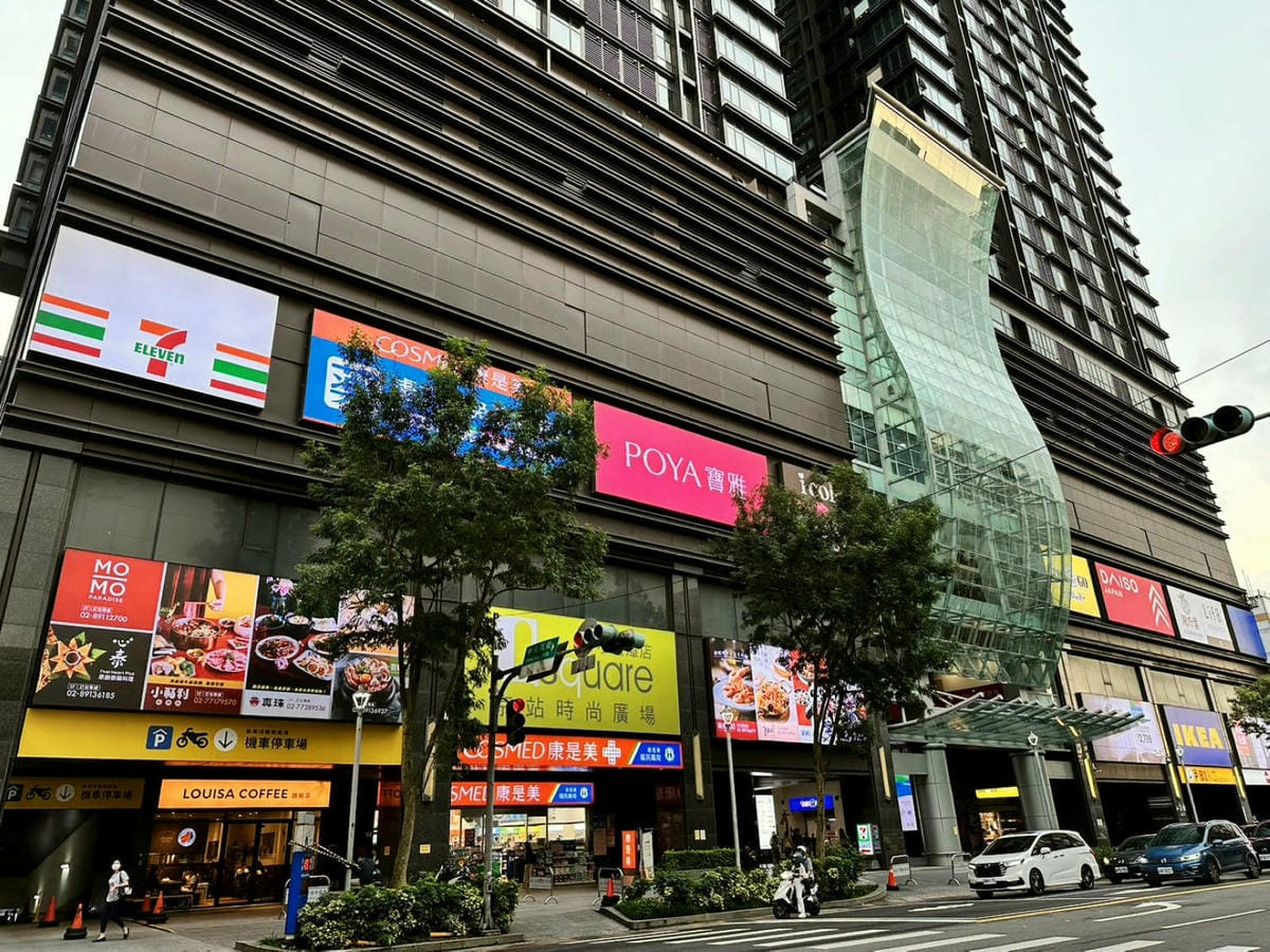 銀座杏子日式豬排，網友票選人氣第一名日式豬排！軟殼蝦與極厚炸