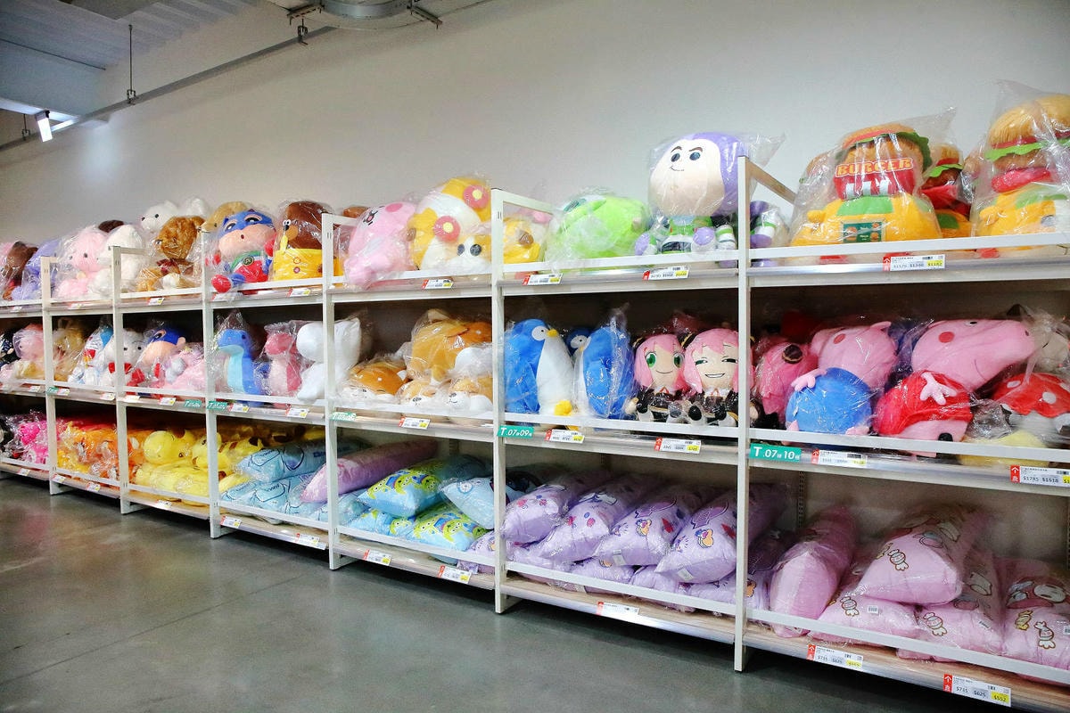 嘉義KHTOY絨毛玩偶旗艦館,正版授權絨毛玩偶專賣店,超過1