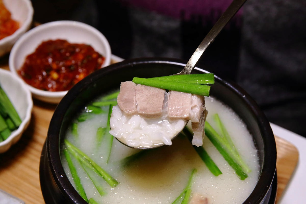 大園美食推薦!最愛的韓式飯捲在玉将食堂,道地吃法一秒置身韓劇 大園美食推薦!最愛的韓式飯捲在玉将食堂,道地吃法一秒置身韓劇