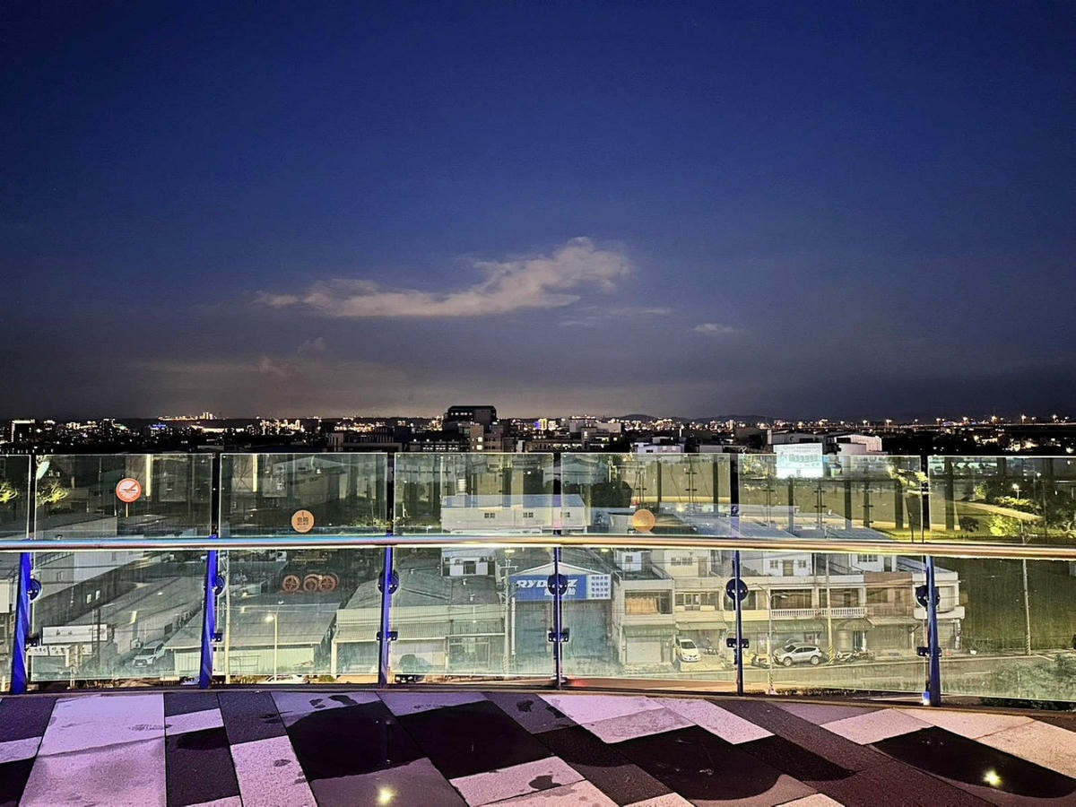 桃園暑假避暑勝地就來中壢大江購物中心!一站式滿足聚餐、購物、