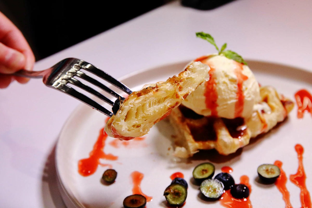 新開幕!!𝐁𝐨𝐧𝐜𝐡𝐨𝐧本村韓式炸雞-重慶南店,風靡全球的韓