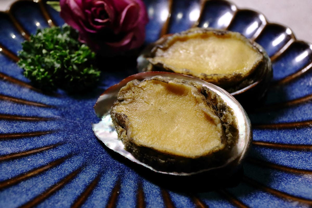 全台最強肉品火鍋!大魔大滿足鍋物中和店,四號公園超人氣高質感 全台最強肉品火鍋!大魔大滿足鍋物中和店,四號公園超人氣高質感