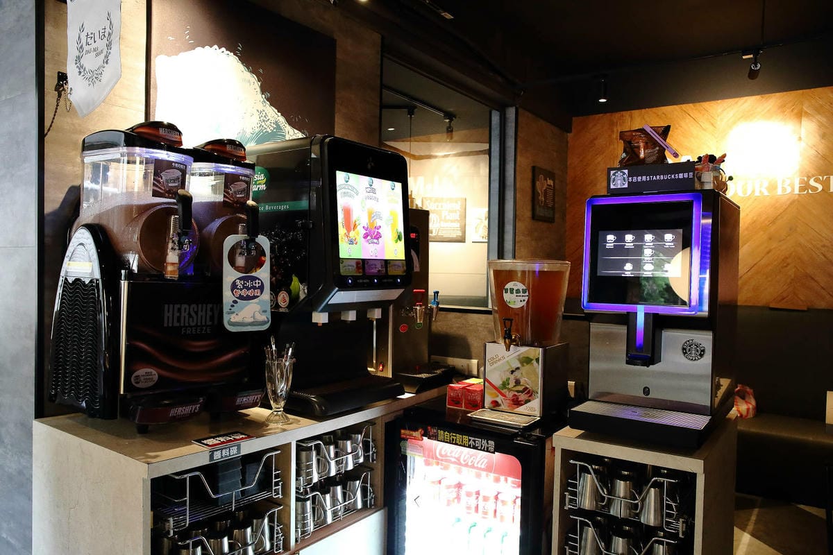 全台最強肉品火鍋!大魔大滿足鍋物中和店,四號公園超人氣高質感 全台最強肉品火鍋!大魔大滿足鍋物中和店,四號公園超人氣高質感