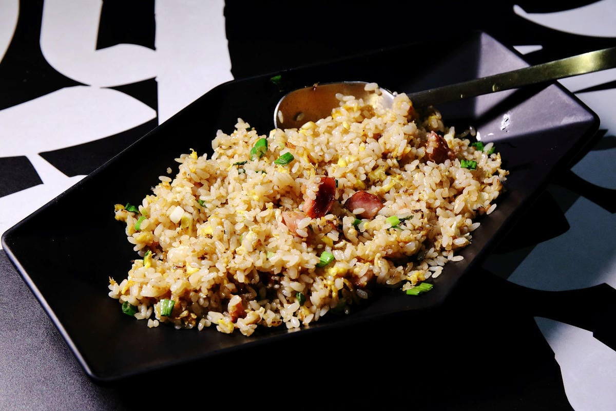 桃園平價熱炒首選！酒霸燒物酒館，隱藏版人氣烤鯛魚、串燒、熱炒