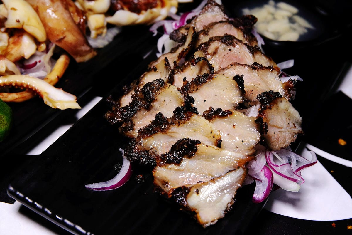 桃園平價熱炒首選！酒霸燒物酒館，隱藏版人氣烤鯛魚、串燒、熱炒