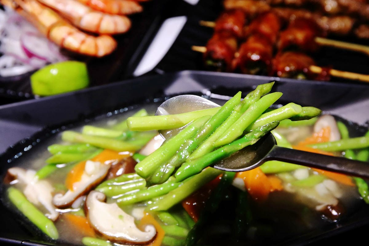 桃園平價熱炒首選！酒霸燒物酒館，隱藏版人氣烤鯛魚、串燒、熱炒