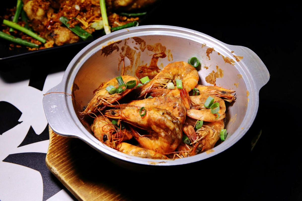 桃園平價熱炒首選！酒霸燒物酒館，隱藏版人氣烤鯛魚、串燒、熱炒