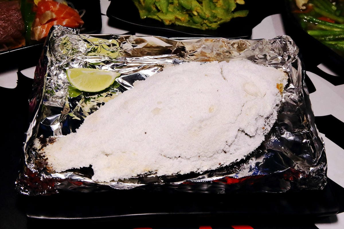 桃園平價熱炒首選！酒霸燒物酒館，隱藏版人氣烤鯛魚、串燒、熱炒