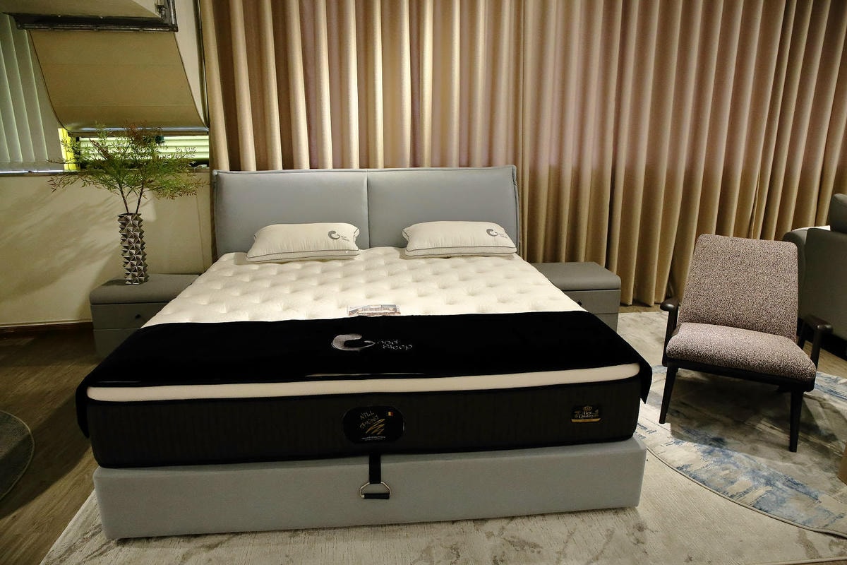 好睡王內湖旗艦店,全台最大、最多義式精品家具,義式經典沙發、 好睡王內湖旗艦店,全台最大、最多義式精品家具,義式經典沙發、