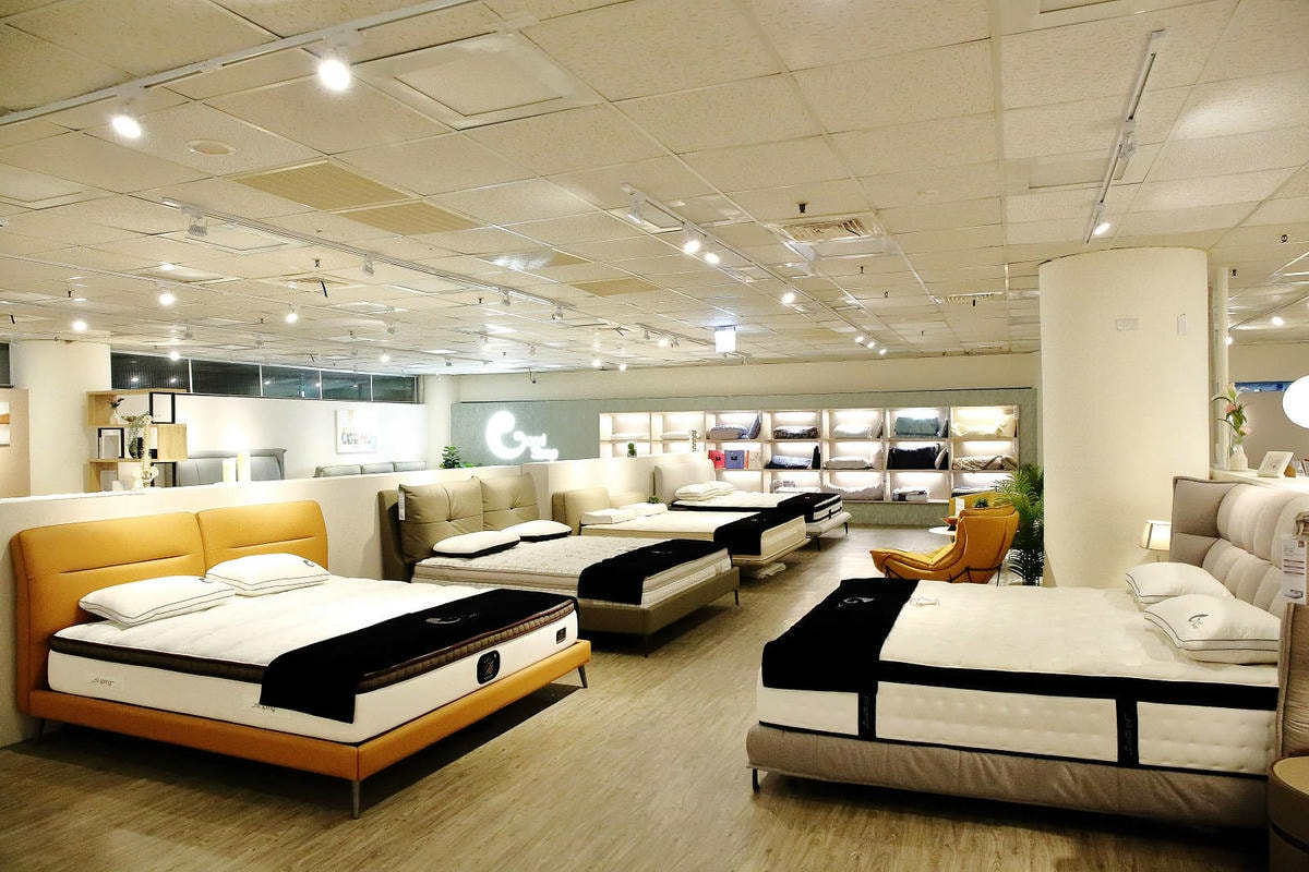 好睡王內湖旗艦店,全台最大、最多義式精品家具,義式經典沙發、 好睡王內湖旗艦店,全台最大、最多義式精品家具,義式經典沙發、