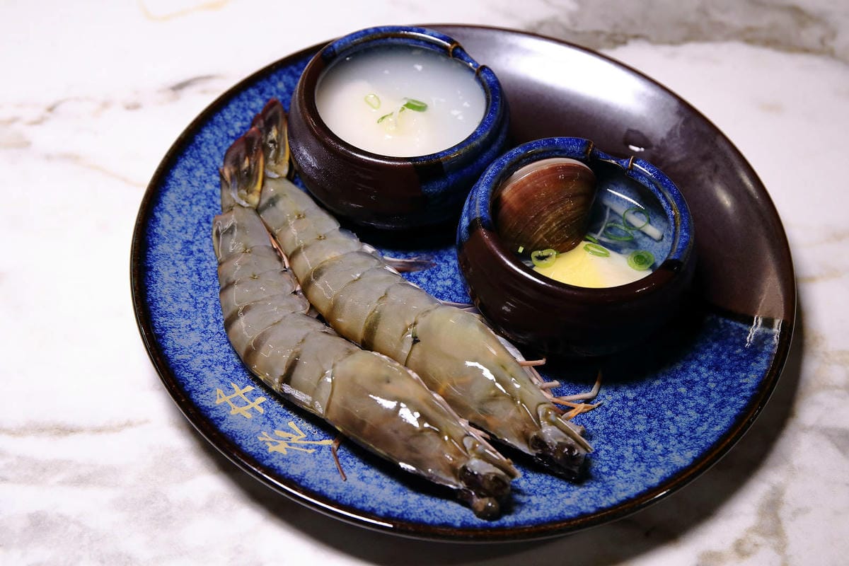 終於來台北了!台中人氣燒肉「老井」插旗信義區,30公分厚切牛 終於來台北了!台中人氣燒肉「老井」插旗信義區,30公分厚切牛