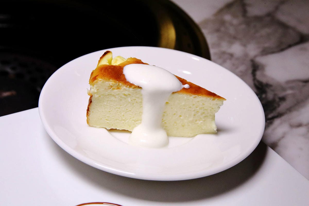 終於來台北了!台中人氣燒肉「老井」插旗信義區,30公分厚切牛 終於來台北了!台中人氣燒肉「老井」插旗信義區,30公分厚切牛