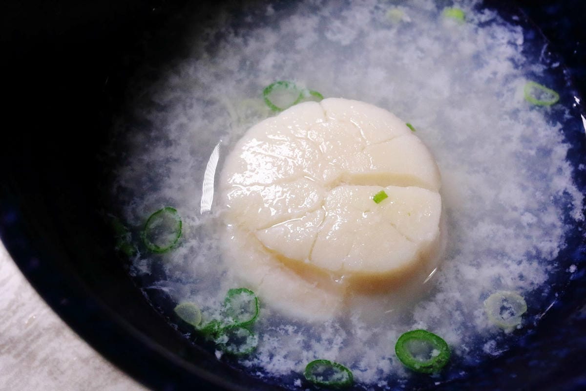 終於來台北了!台中人氣燒肉「老井」插旗信義區,30公分厚切牛 終於來台北了!台中人氣燒肉「老井」插旗信義區,30公分厚切牛