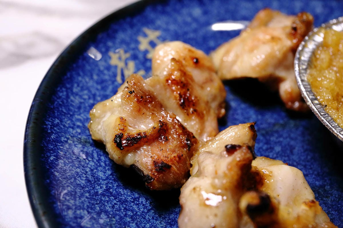 終於來台北了!台中人氣燒肉「老井」插旗信義區,30公分厚切牛 終於來台北了!台中人氣燒肉「老井」插旗信義區,30公分厚切牛