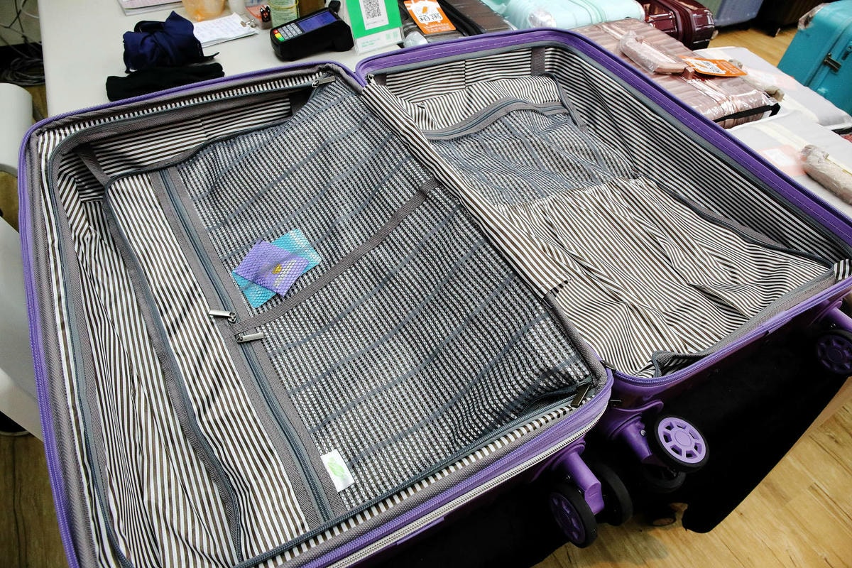 三重行李箱推薦,箱寓三重店新開幕!高顏質、超耐用行李箱品牌推