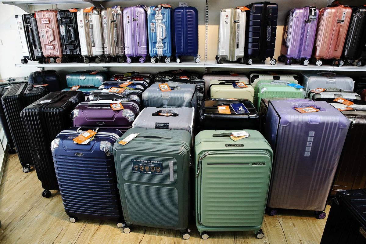 三重行李箱推薦,箱寓三重店新開幕!高顏質、超耐用行李箱品牌推