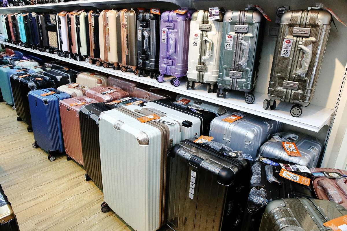 三重行李箱推薦,箱寓三重店新開幕!高顏質、超耐用行李箱品牌推