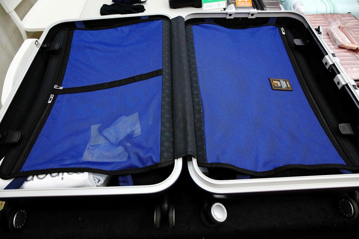 三重行李箱推薦,箱寓三重店新開幕!高顏質、超耐用行李箱品牌推