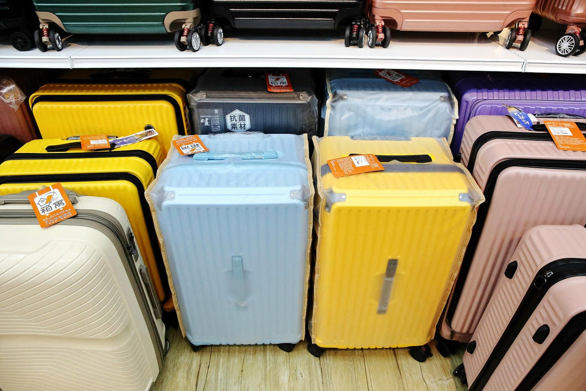 三重行李箱推薦,箱寓三重店新開幕!高顏質、超耐用行李箱品牌推