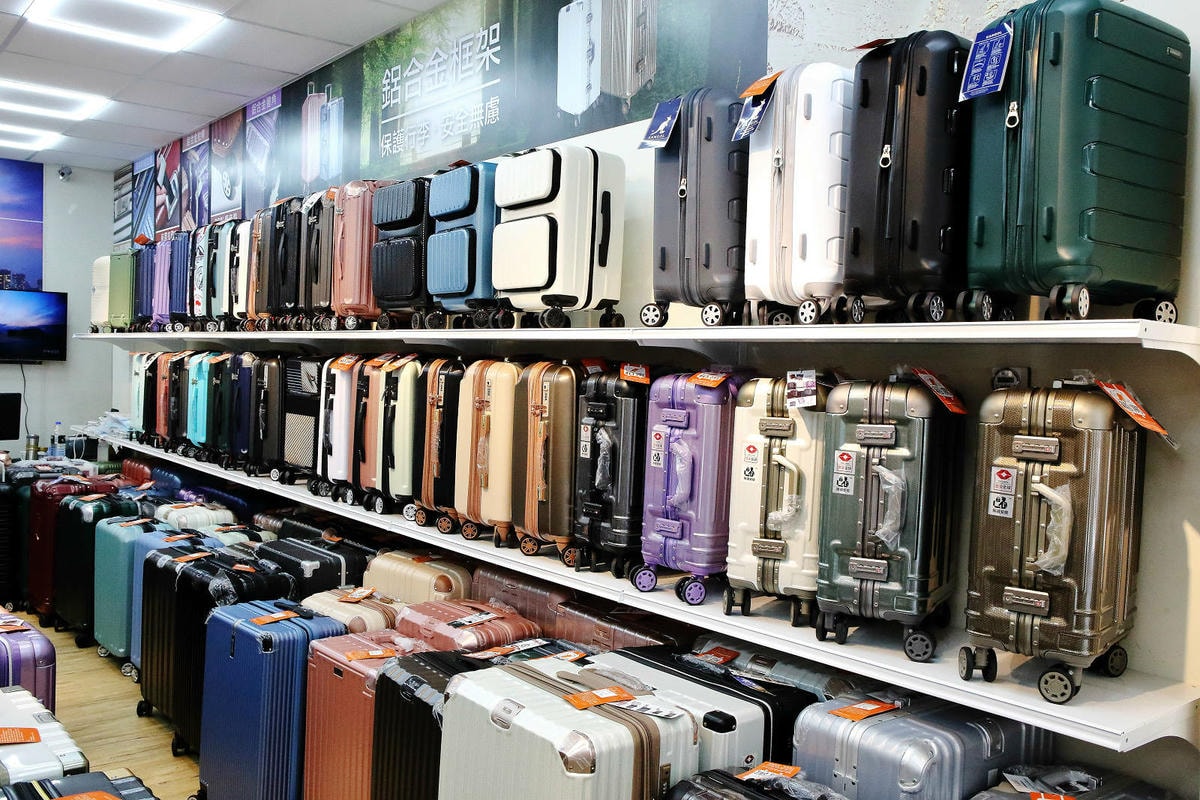三重行李箱推薦,箱寓三重店新開幕!高顏質、超耐用行李箱品牌推