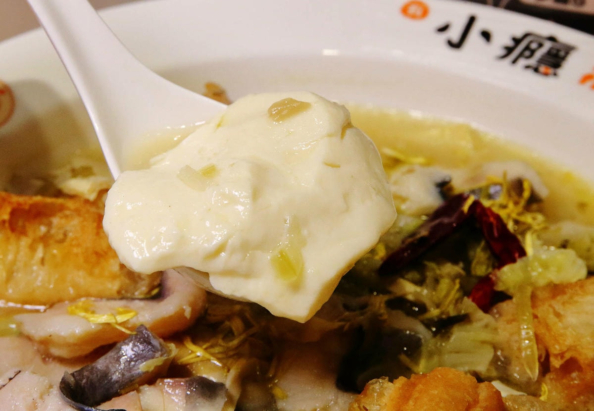 台北錦州街美食推薦!有小癮鮮果釀酸菜魚錦州店,7種口味最低只