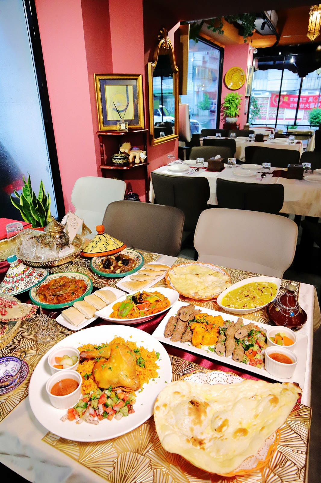 延平南路美食必吃推薦！暮娜餐館，清真認證6/25新開幕的摩洛