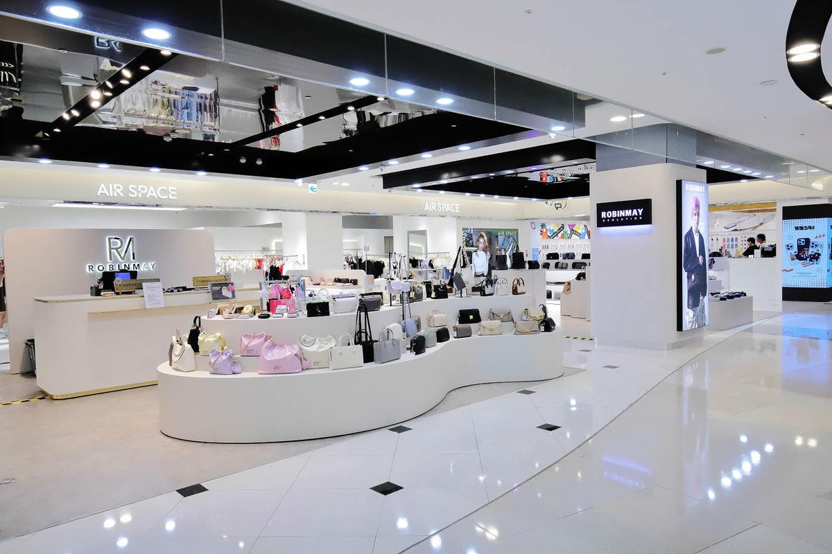 悠遊逛週年慶!讓你優雅逛街也不失美麗!輕鬆享優惠〜饗美食〜想