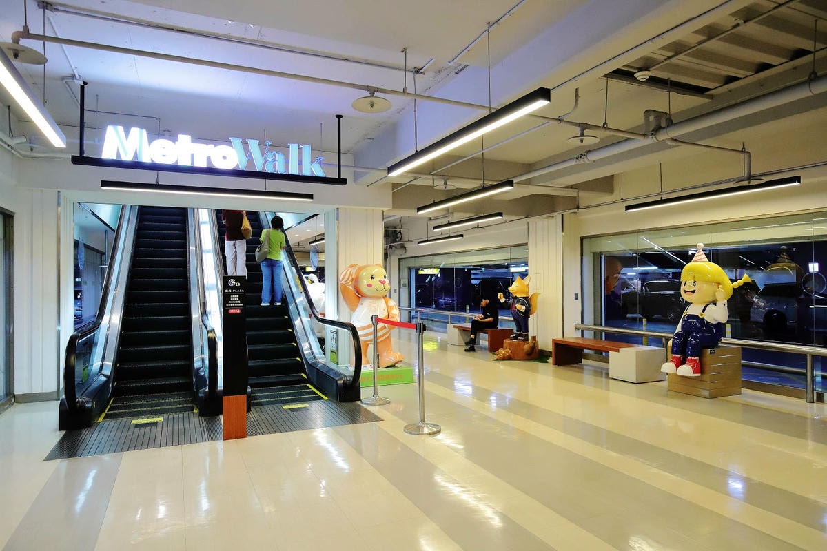 悠遊逛週年慶!讓你優雅逛街也不失美麗!輕鬆享優惠〜饗美食〜想