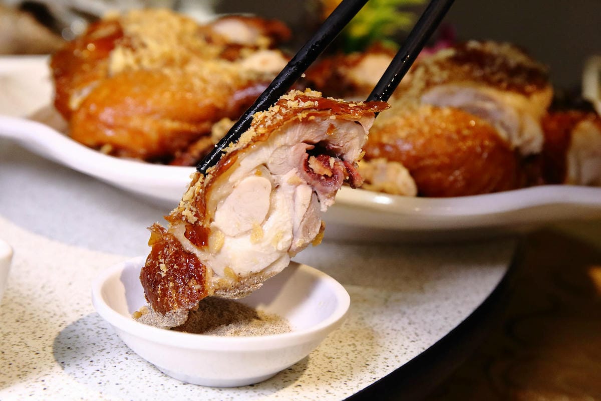 熱鬧滾滾的尾牙祭開跑囉〜宸軒園粵菜海鮮中興店,辦桌只要880 熱鬧滾滾的尾牙祭開跑囉〜宸軒園粵菜海鮮中興店,辦桌只要880