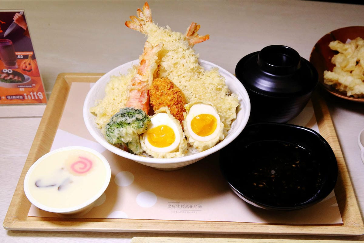 【定食8】秋冬菜單！10月萬聖餓趣味限定餐點，聯名YouTu