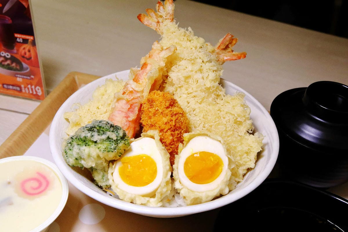 【定食8】秋冬菜單！10月萬聖餓趣味限定餐點，聯名YouTu